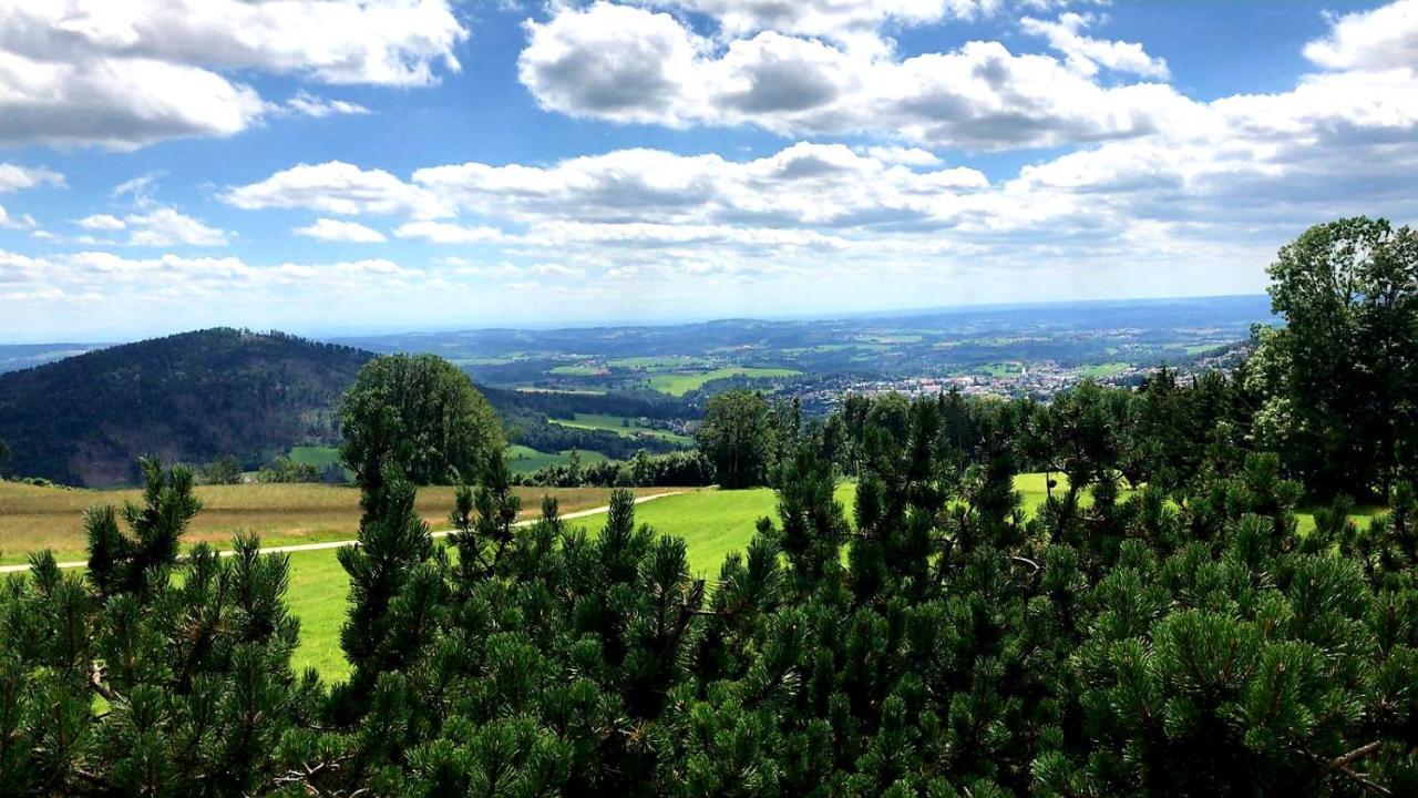 Landgasthof Zum Kirchenwirt Kellberg  Ngoại thất bức ảnh